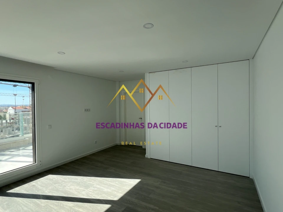 Apartamento T5 para Venda em Montijo e Afonsoeiro Foto 20