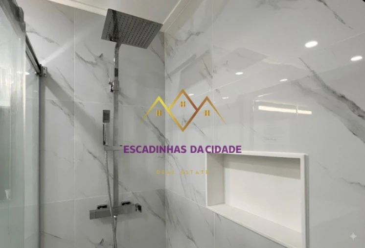 Apartamento T5 para Venda em Montijo e Afonsoeiro Foto 46