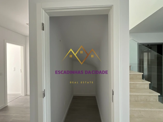 Apartamento T5 para Venda em Montijo e Afonsoeiro Foto 45
