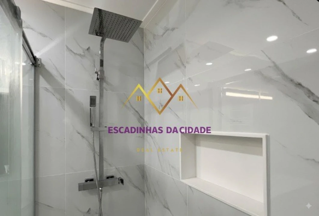 Apartamento T5 para Venda em Montijo e Afonsoeiro Foto 46