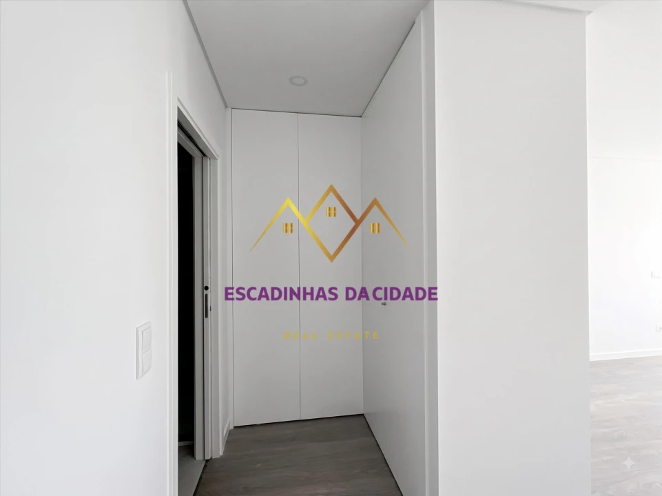 Apartamento T5 para Venda em Montijo e Afonsoeiro Foto 19