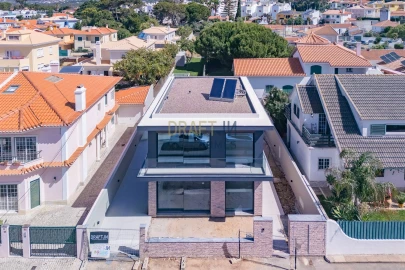 Moradia T4 para Venda em Alcabideche