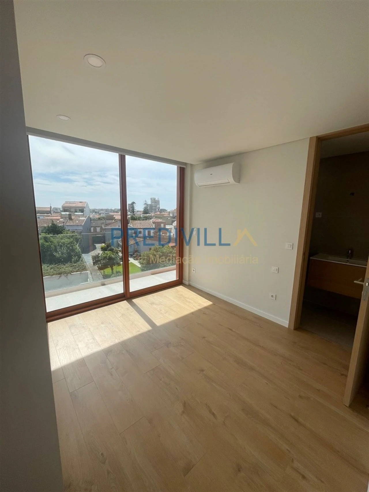 Apartamento T2 para Venda em Póvoa de Varzim, Beiriz e Argivai Foto 9