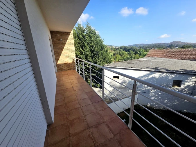 Moradia T4 para Venda em Alfena Foto 32