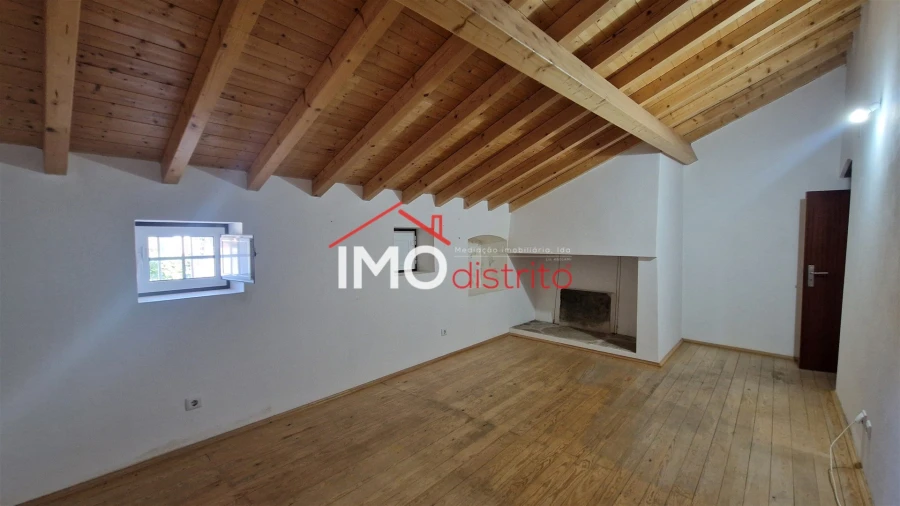 Moradia T2 para Venda em São João Baptista Foto 11