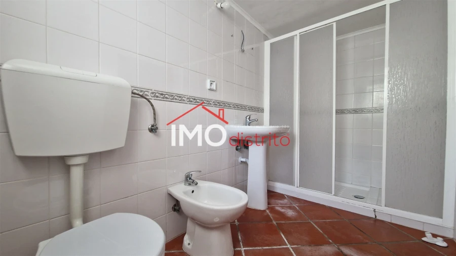 Moradia T2 para Venda em São João Baptista Foto 4