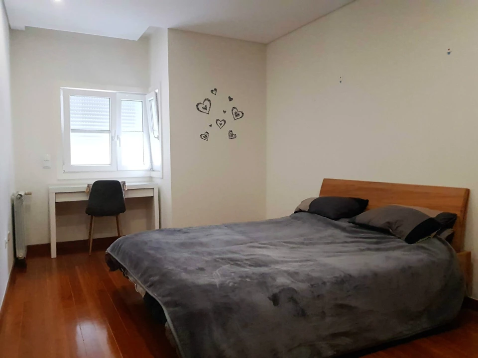 Apartamento T3 para Arrendamento em São Vitor (Braga) Foto 11