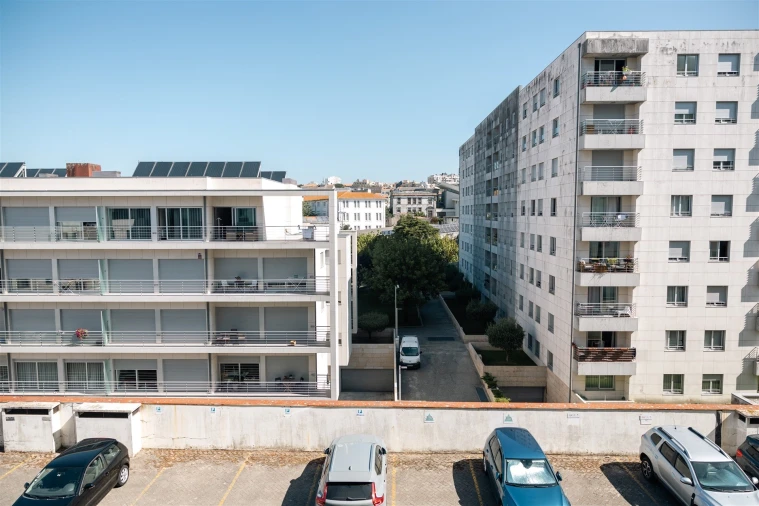 Apartamento T1 para Venda em Cedofeita, Santo Ildefonso, Sé, Miragaia, São Nicolau e Vitória Foto 2