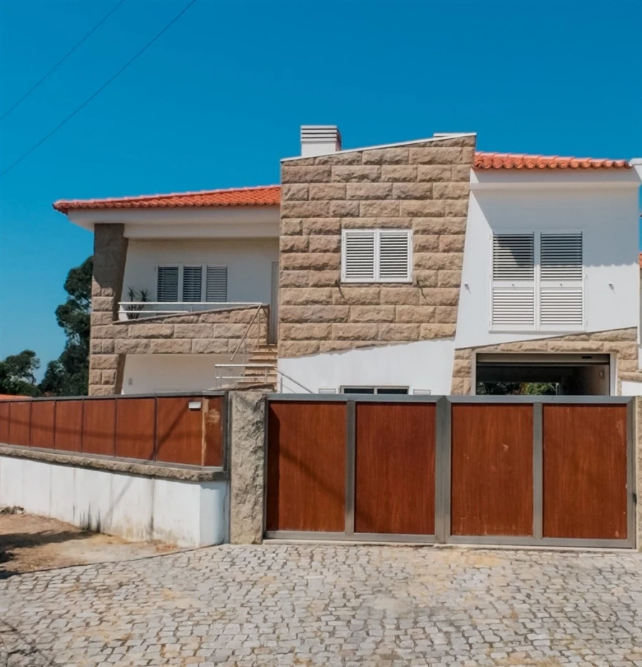 Moradia T5 para Venda em Vilela Foto 18