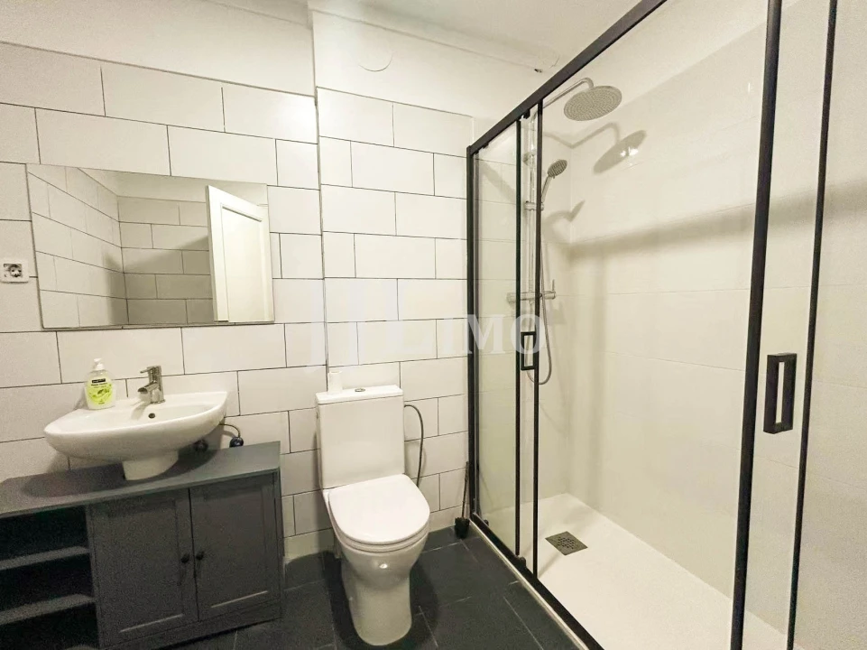 Apartamento T7 para Arrendamento em Avenidas Novas Foto 16