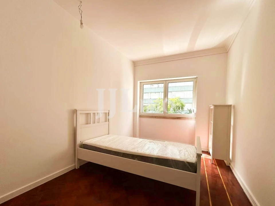 Quarto para Arrendamento em Avenidas Novas Foto 2
