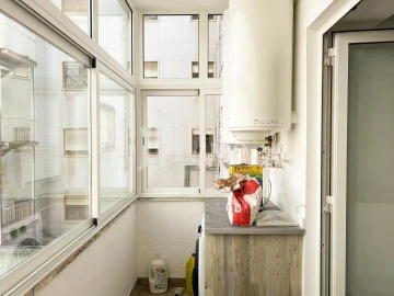 Quarto para Arrendamento em Avenidas Novas