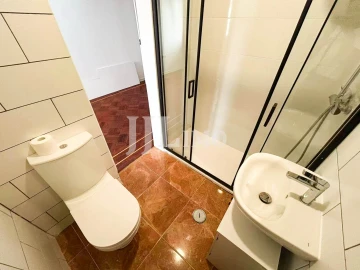 Quarto para Arrendamento em Avenidas Novas
