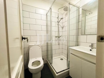 Quarto para Arrendamento em Avenidas Novas