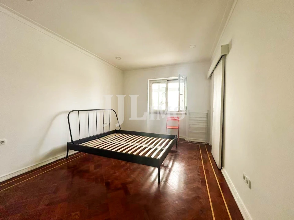 Quarto para Arrendamento em Avenidas Novas Foto 19