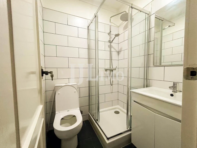 Quarto para Arrendamento em Avenidas Novas Foto 11