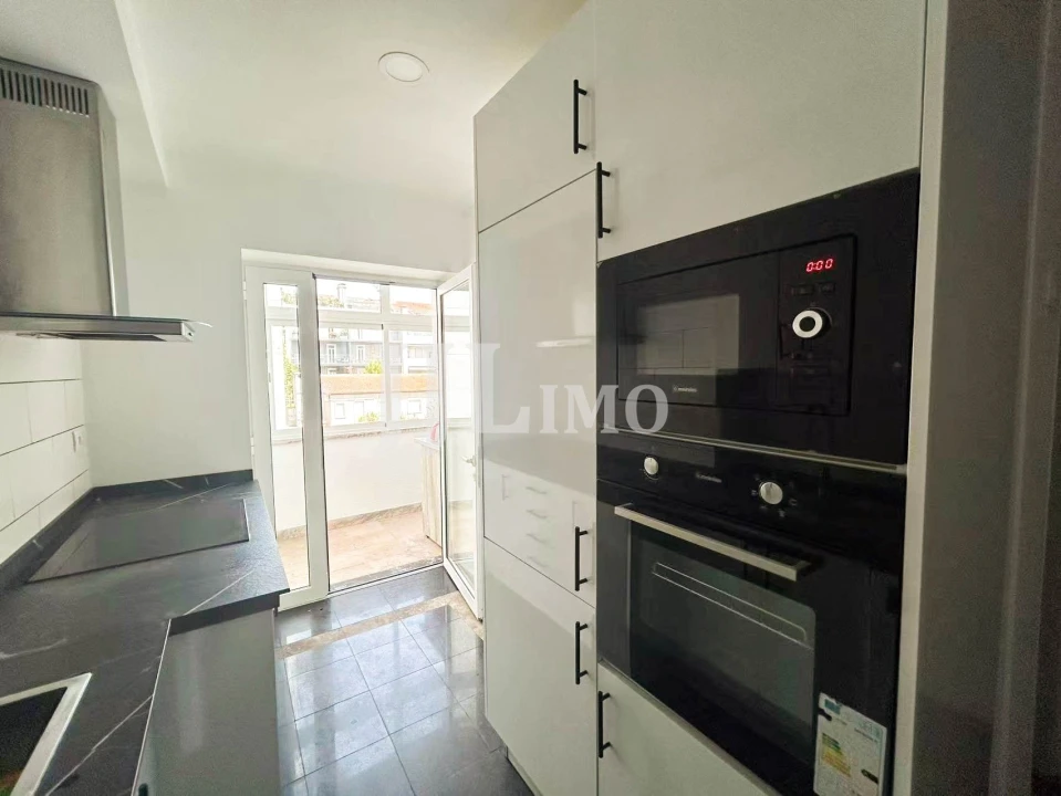 Quarto para Arrendamento em Avenidas Novas Foto 20