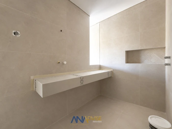 Moradia T4 para Venda em Repeses e São Salvador Foto 27