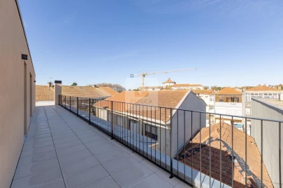 Apartamento T4 para Venda em Mafamude e Vilar do Paraíso