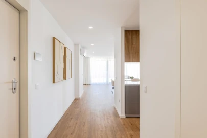 Apartamento T4 para Venda em Mafamude e Vilar do Paraíso