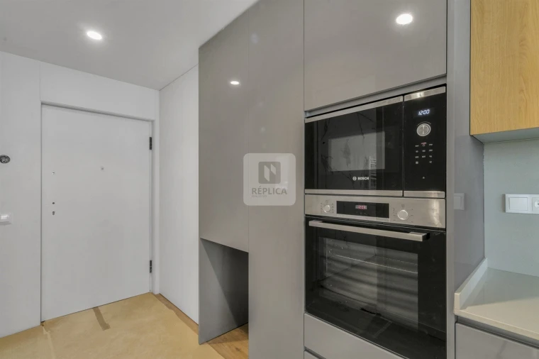 Apartamento T4 para Venda em Mafamude e Vilar do Paraíso Foto 31