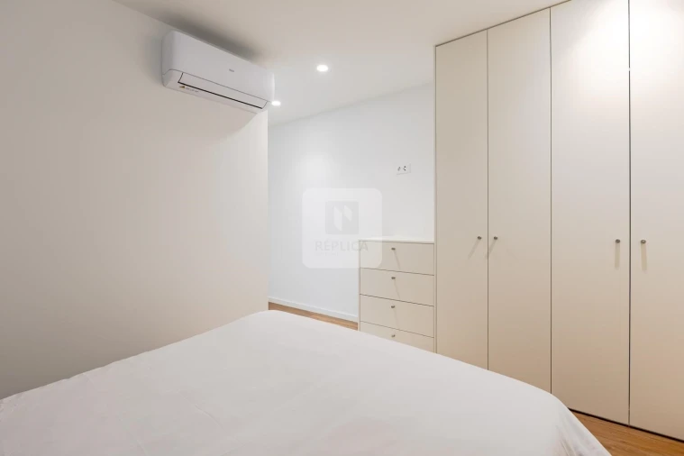 Apartamento T4 para Venda em Mafamude e Vilar do Paraíso Foto 36
