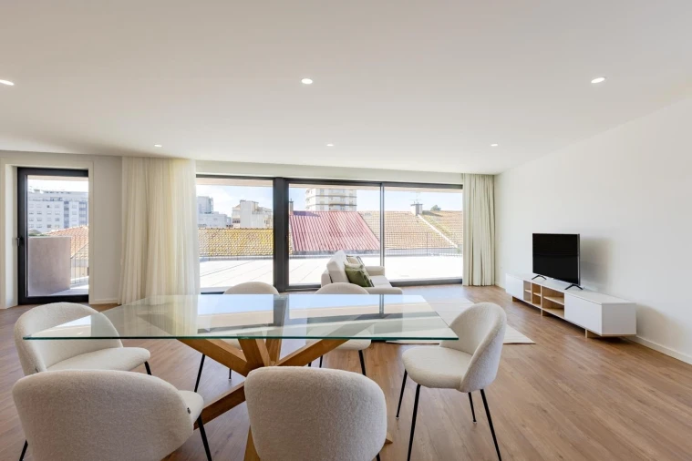 Apartamento T4 para Venda em Mafamude e Vilar do Paraíso Foto 48
