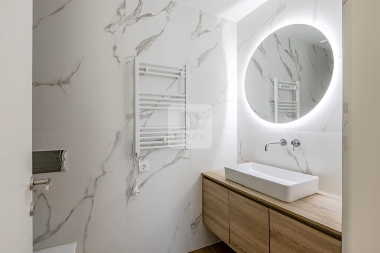 Apartamento T4 para Venda em Mafamude e Vilar do Paraíso Foto 23