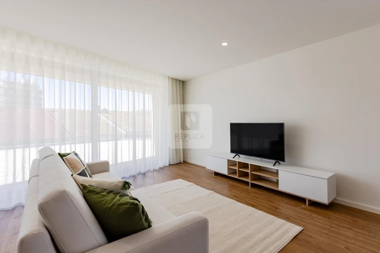 Apartamento T4 para Venda em Mafamude e Vilar do Paraíso Foto 41