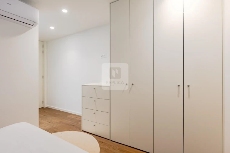 Apartamento T4 para Venda em Mafamude e Vilar do Paraíso Foto 50