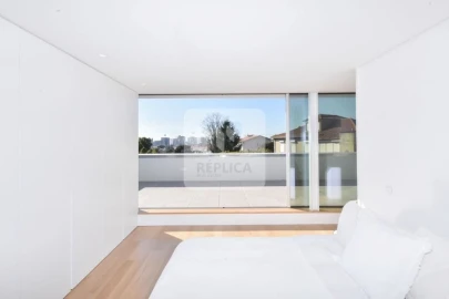Moradia T4 para Venda em Aldoar, Foz do Douro e Nevogilde