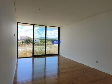 Moradia T4 para Venda em São João das Lampas e Terrugem
