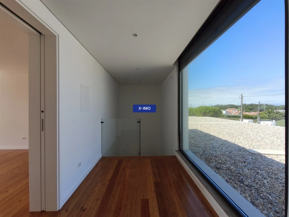 Moradia T4 para Venda em São João das Lampas e Terrugem Foto 16