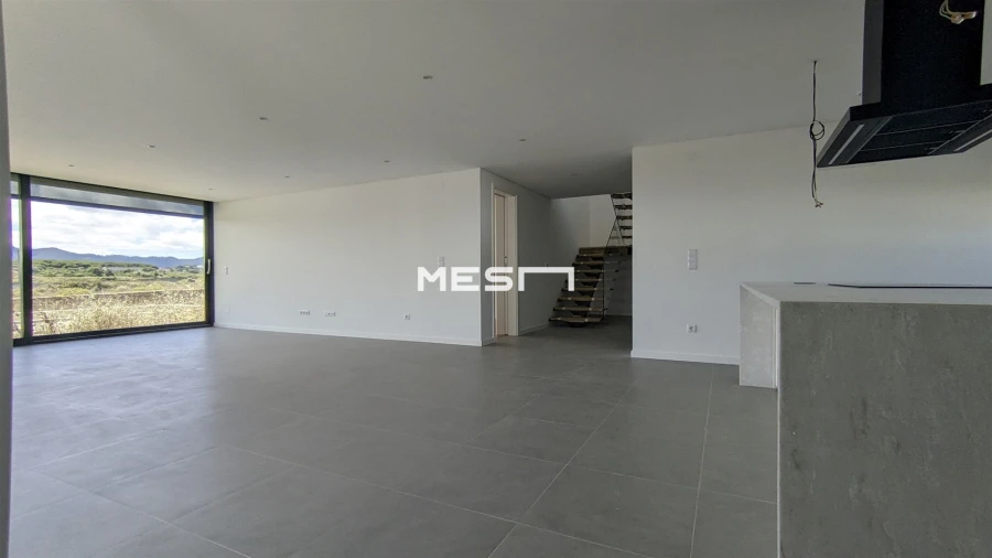 Moradia T4 para Venda em São João das Lampas e Terrugem Foto 4