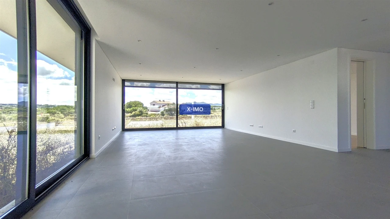 Moradia T4 para Venda em São João das Lampas e Terrugem Foto 49