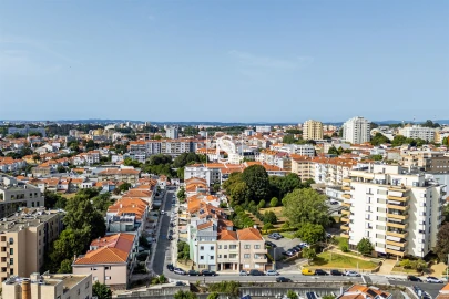 Garagem para Venda em Cedofeita, Santo Ildefonso, Sé, Miragaia, São Nicolau e Vitória