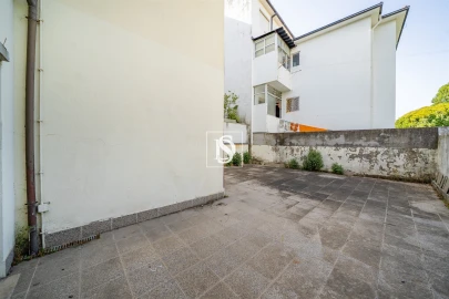 Garagem para Venda em Cedofeita, Santo Ildefonso, Sé, Miragaia, São Nicolau e Vitória