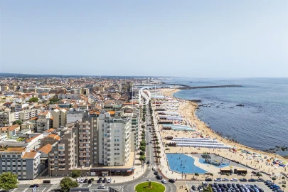 Apartamento T6 para Venda em Póvoa de Varzim, Beiriz e Argivai