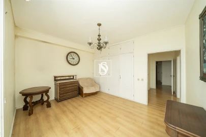 Apartamento T6 para Venda em Póvoa de Varzim, Beiriz e Argivai