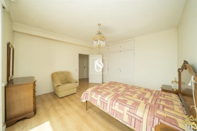 Apartamento T6 para Venda em Póvoa de Varzim, Beiriz e Argivai