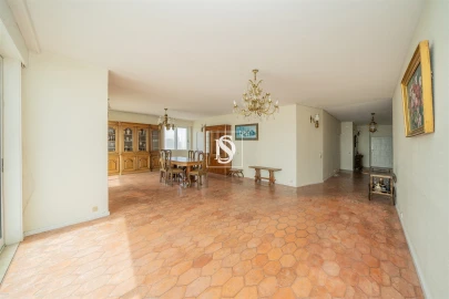 Apartamento T6 para Venda em Póvoa de Varzim, Beiriz e Argivai