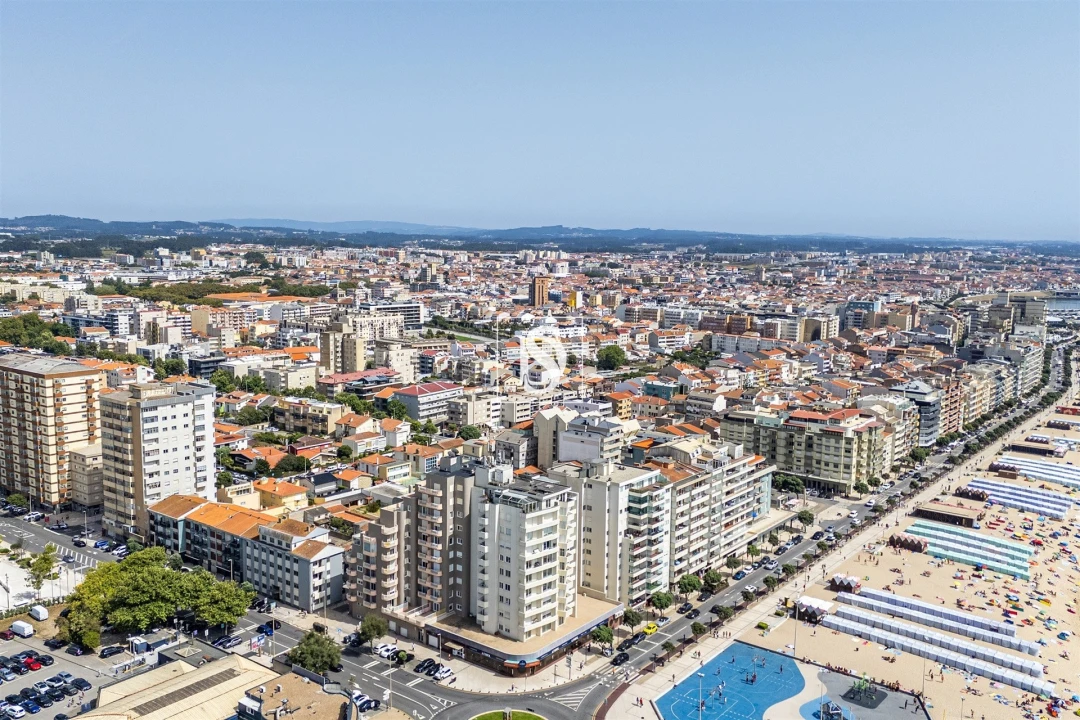 Apartamento T6 para Venda em Póvoa de Varzim, Beiriz e Argivai Foto 29