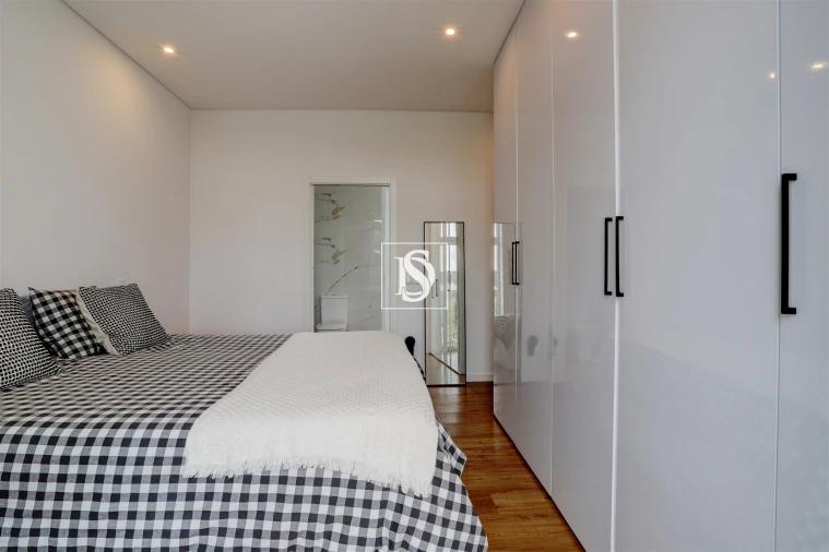Apartamento T2 para Venda em Alfena Foto 23