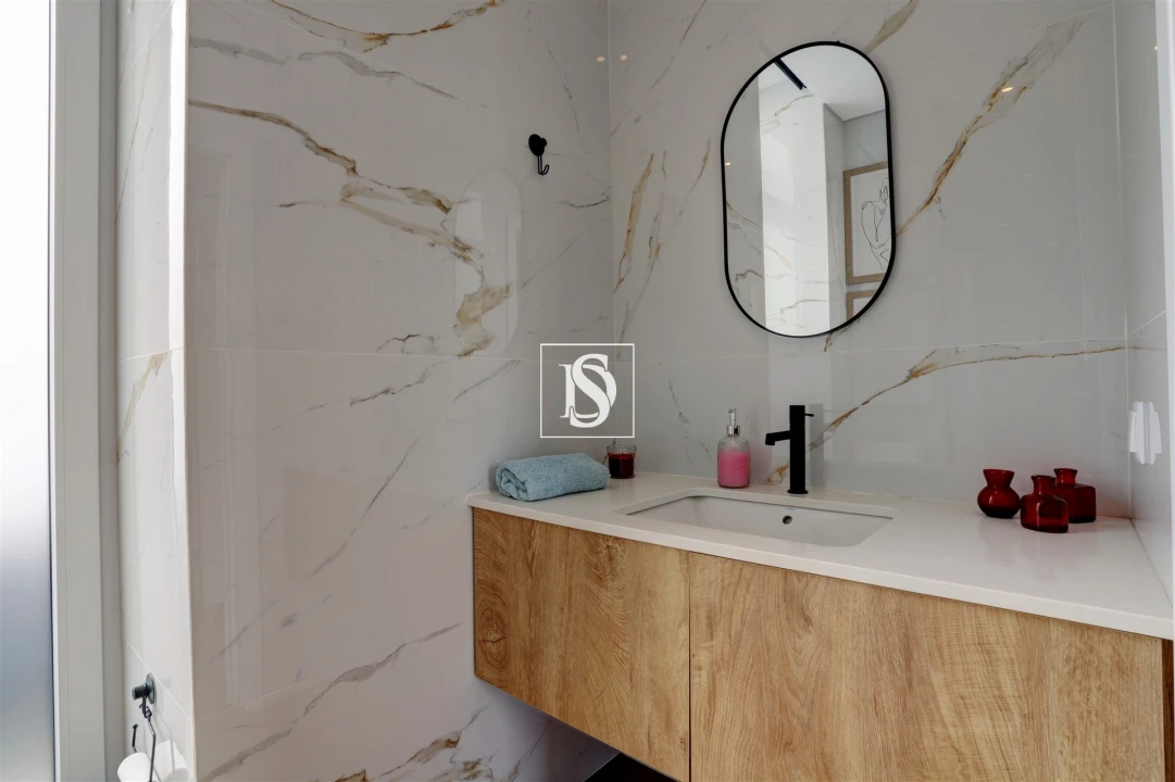 Apartamento T2 para Venda em Alfena Foto 13