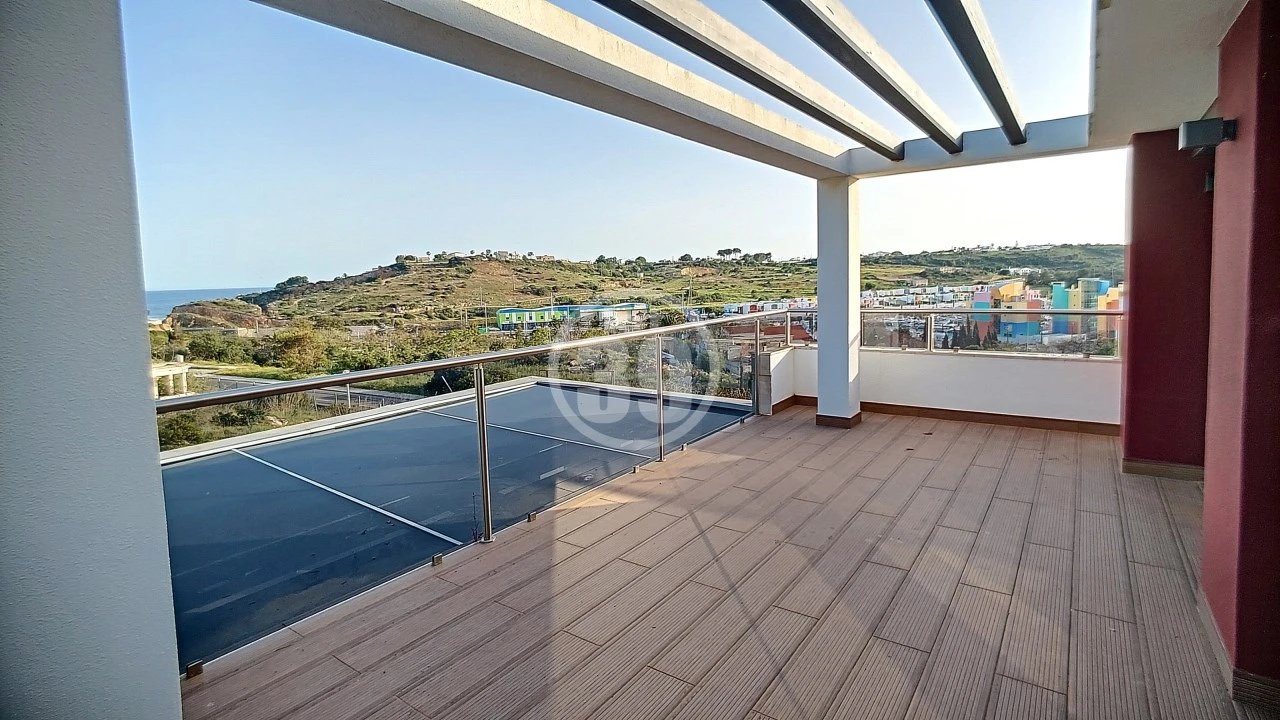 Moradia T4 para Venda em Albufeira e Olhos de Água Foto 14