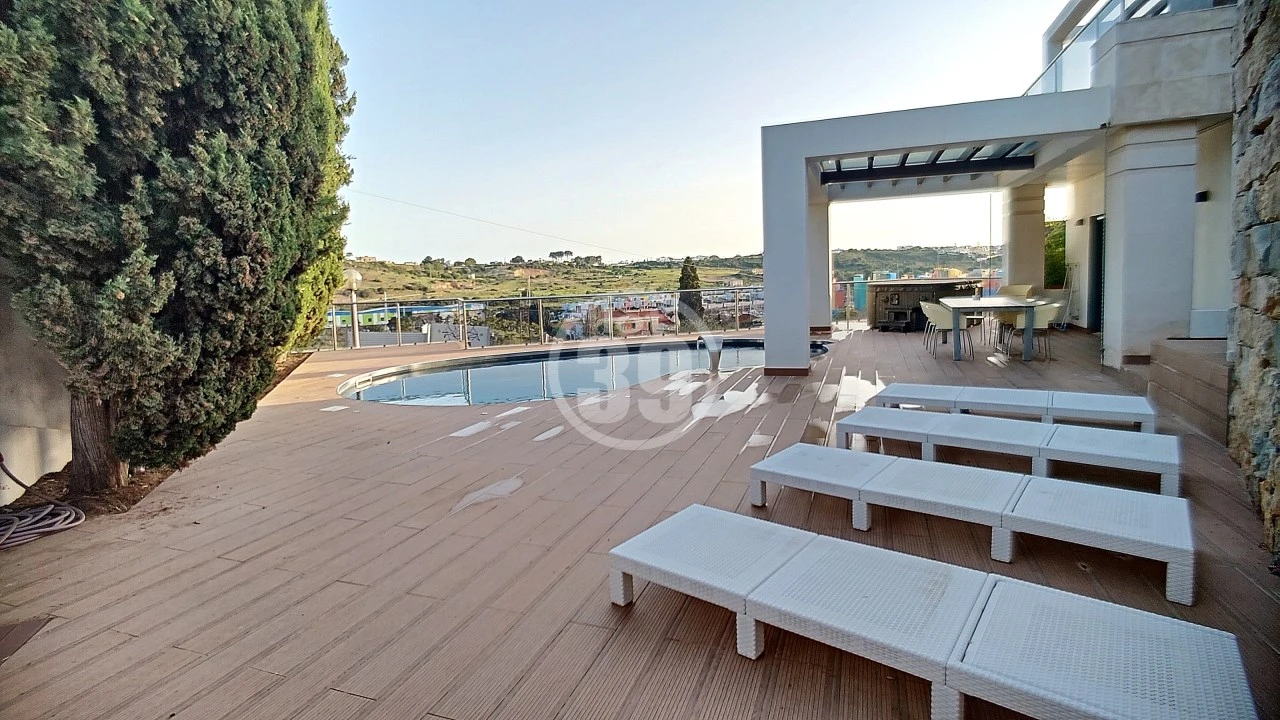 Moradia T4 para Venda em Albufeira e Olhos de Água Foto 30