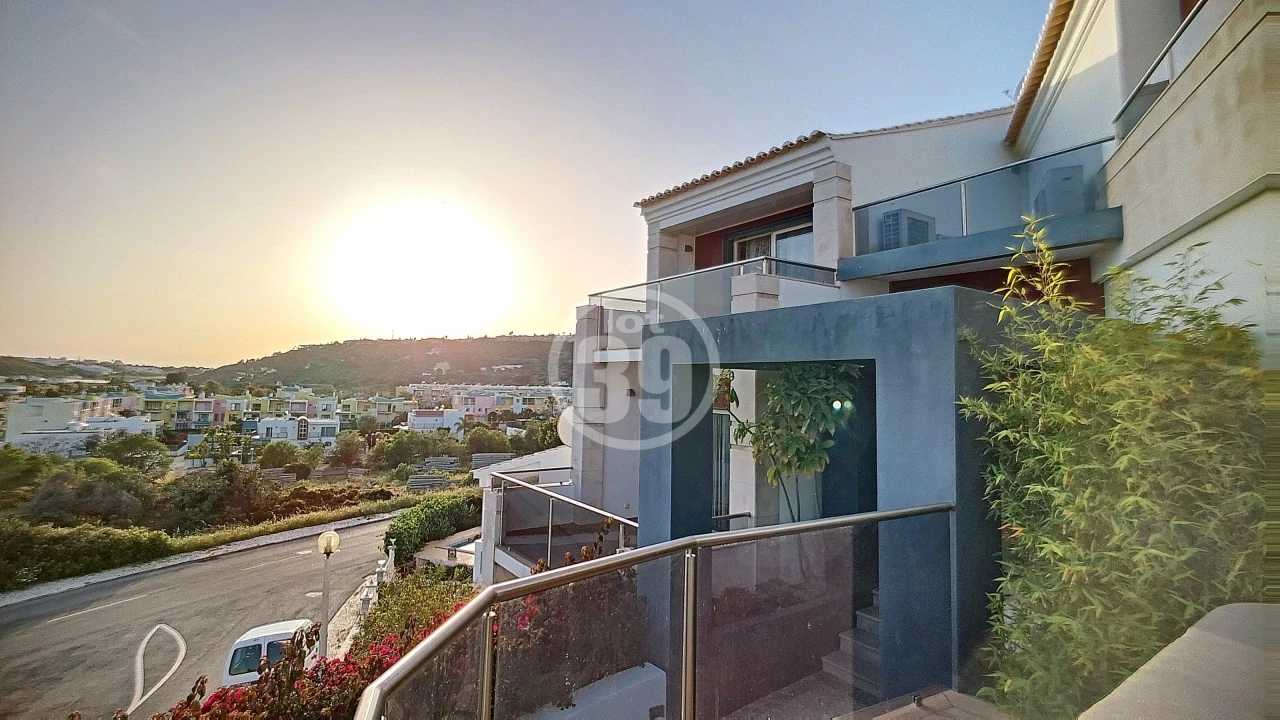 Moradia T4 para Venda em Albufeira e Olhos de Água Foto 41