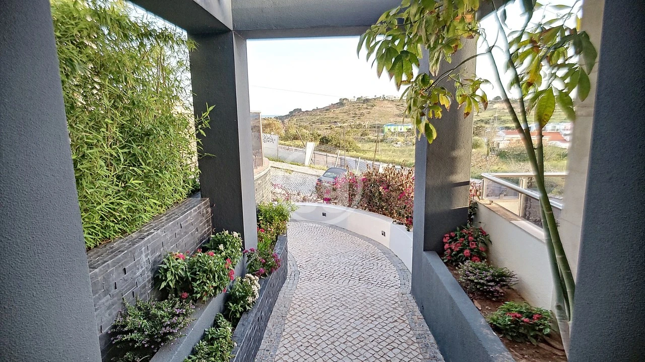 Moradia T4 para Venda em Albufeira e Olhos de Água Foto 42