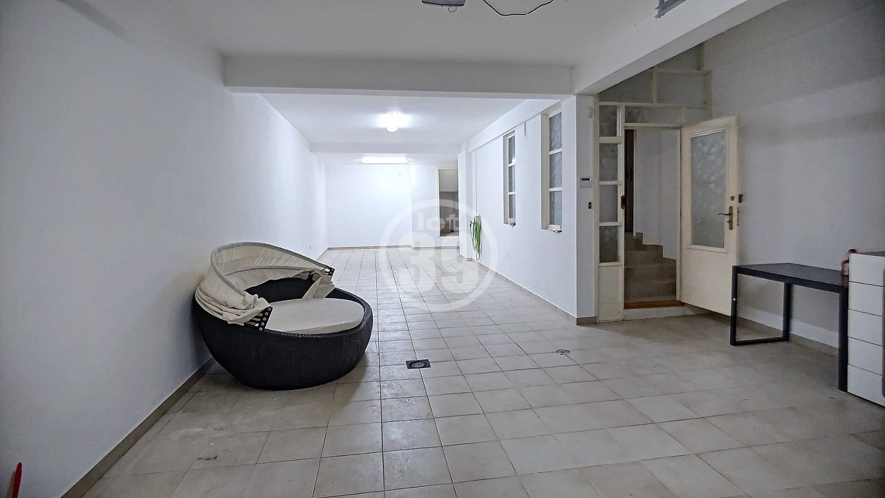 Moradia T4 para Venda em Albufeira e Olhos de Água Foto 46