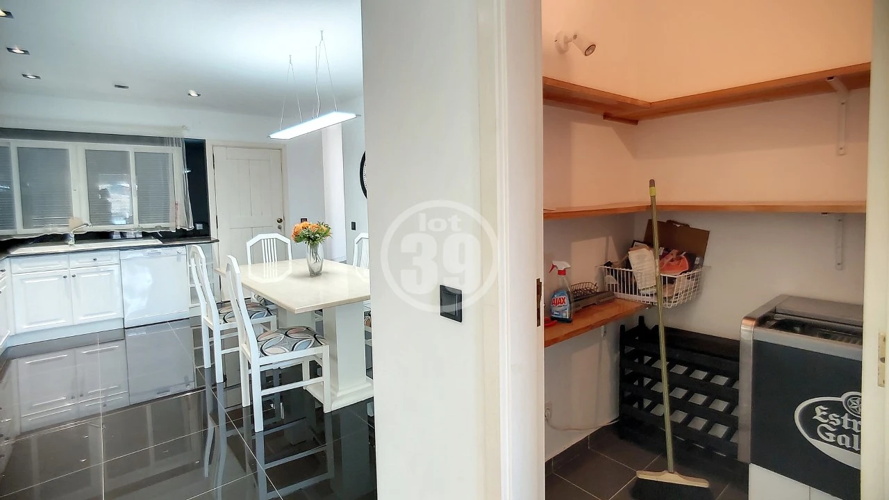 Moradia T4 para Venda em Albufeira e Olhos de Água Foto 58